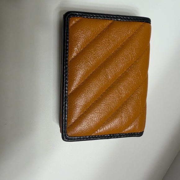 EUC- Gucci Card Holder/Mini Wallet - Picture 5 of 8